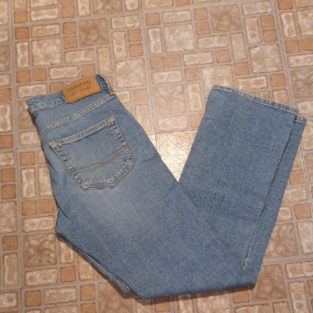 Signature by Levi Strauss Men's Denim Straight Jeans 28x30 Boot Cut